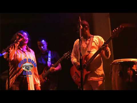 Yabaal - Fadumina - Jazz Cafe- Dur Dur Band International