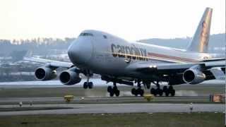 preview picture of video 'Boeing 747 Cargolux - Aérodrome militaire de Payerne (Suisse)'
