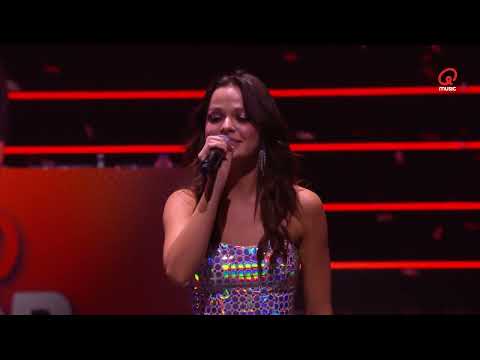 Regi & Pauline - Zwaartekracht | Live bij Q-Pop