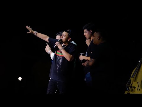 Video thumbnail for Chrysler 300 (En Vivo)