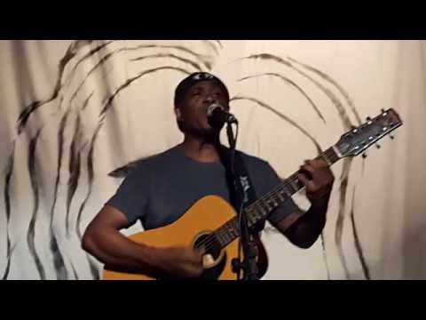 CARLINHOS CONCEIÇÃO - QUEM É JESUS