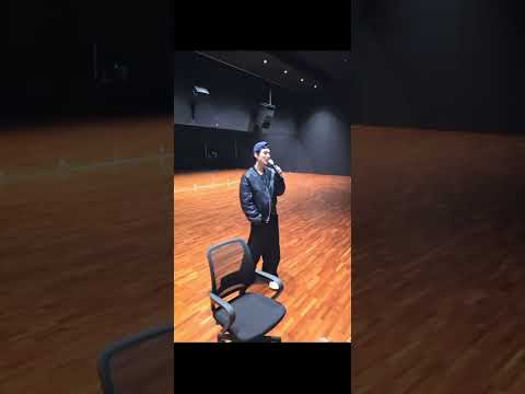 JUNGWON SINGS LOVELY RUNNER OST \SUDDEN SHOWER\ BY ECLIPSE. #jungwon#enhypen