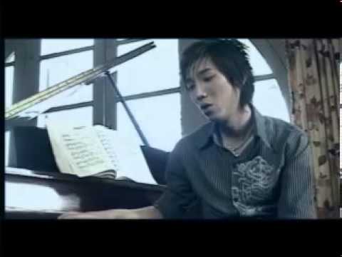Thể hiện bởi Trí Hải