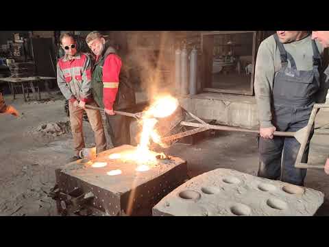 Wytop odlewnia odlew metal Scatman piec indukcyjny steel foundry