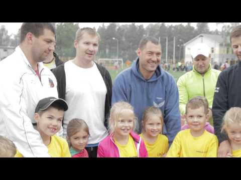 Ogres TV: IKŠĶILE :Bērni sporto kopā ar tēviem (12.09.2014)