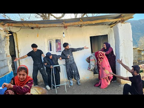 Stepmother Documentary: Her husband's stepmother is kicked out by his evil daughter-in-law