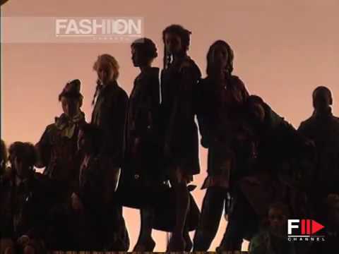 "Kenzo" Autumn Winter 2004 2005 Paris 3 of 3 Pret a Porter by FashionChannel