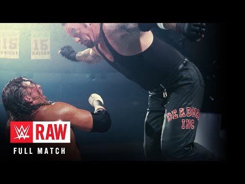 FULL MATCH: Undertaker vs. Triple H: Raw, Aug. 26, 2002