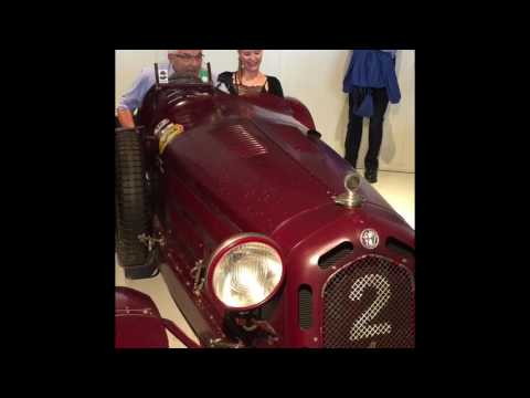 Brutal sounding Alfa 8c from 1932 (replica by Pur Sang)