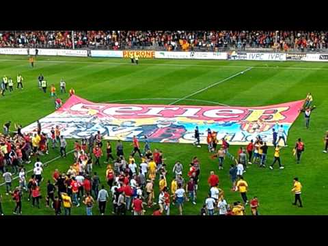 Benevento Lecce 3-0 (serie b ed invasione campo)