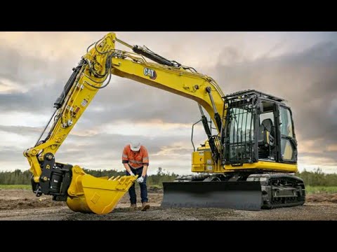 Terex RH30F Excavator Working With Vibro Ripper.