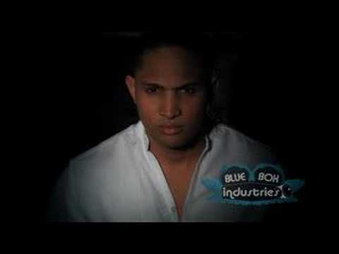 Grupo Rush - Mamita (Official Music Video)