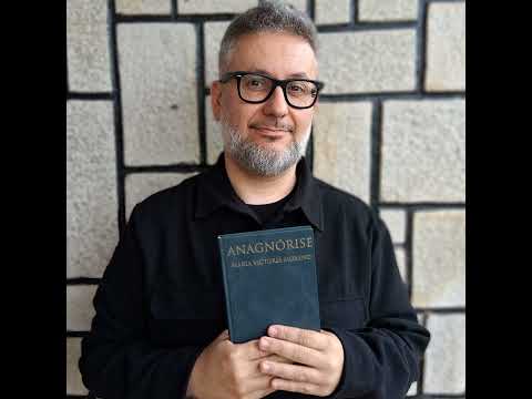 Antonio M. Fraga rescata "Anagnórise" de María Victoria Moreno