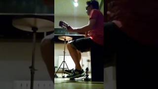 Quien más, quien menos. Versión J.Cordero