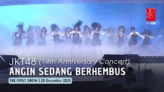 Download lagu JKT48 - Angin Sedang Berhembus (Kaze wa Fuiteiru) | THE FIRST SNOW 20 Desember 2025 mp3