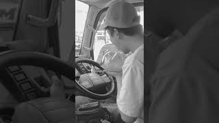 Download lagu story wa aku tak sanggup lagi versi sopir truck #shorts mp3