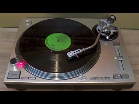 Black Gold - Take It On The Run (Soundalike Cover - 1981)