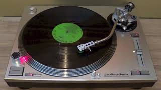 Black Gold - Take It On The Run (Soundalike Cover - 1981)