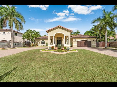 13163 SW 191 TER Miami, FL 33177