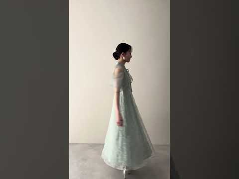 グリーンのシアーチュールフレアドレス 動画