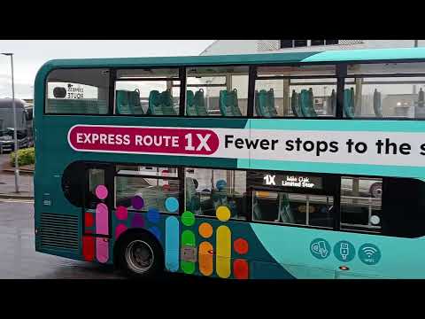 Brighton & Hove 743 (YX24 OXR) working a 1X to Mile Oak