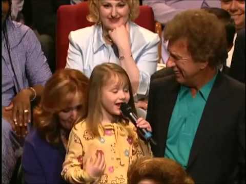 HOPPERS-Karlye mocking her mom Kim Hopper "shouting time"