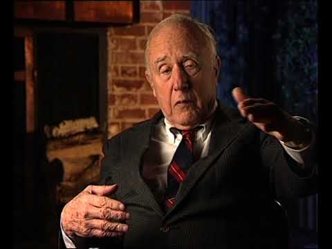 John Wheeler - Our model of nuclear fission pictured as a hill (45/130)