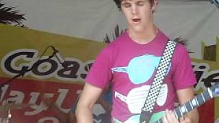 Kids In Love - Red Car Wire