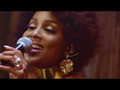 Malkia Karen - Nakuachaje (Live Band Session)