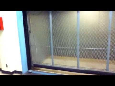 Dover 'Oildraulic' Traction Freight Elevator at the AT&T Building (Decatur)