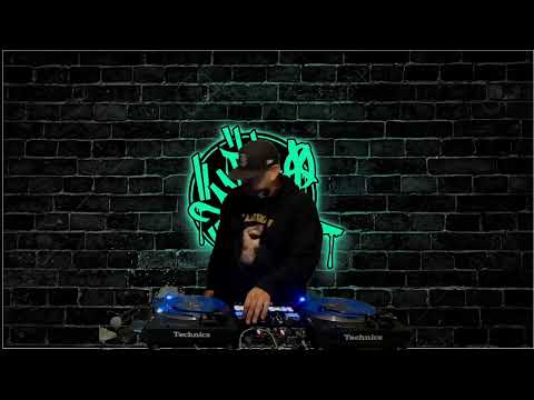 iLLFLOW SUNDAY With DJ ILLFLOW