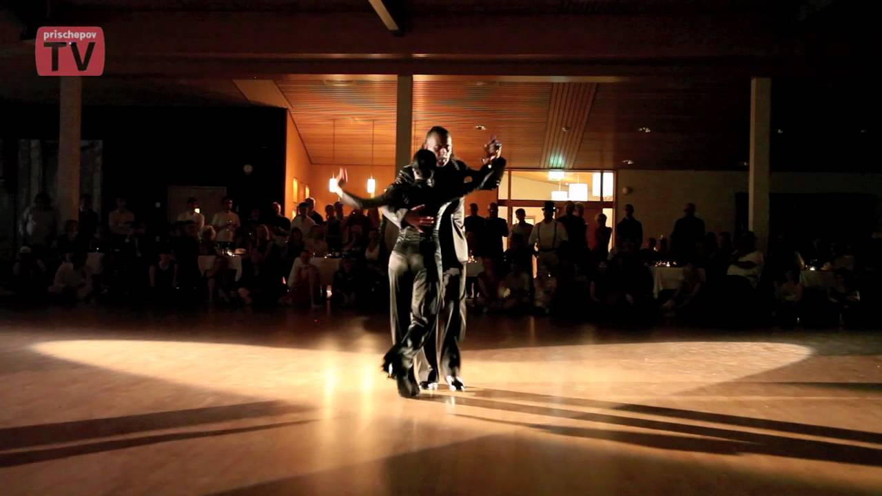 Eduardo Capussi & Mariana Flores 4-3, Tangocamp Sweden 2011 - Hotel Tylösand http://prischepov.ru