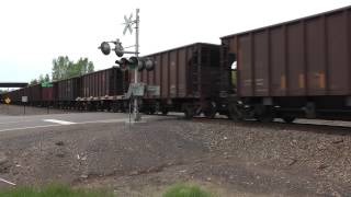 preview picture of video 'BNSF 9928 West at Alborn, MN'