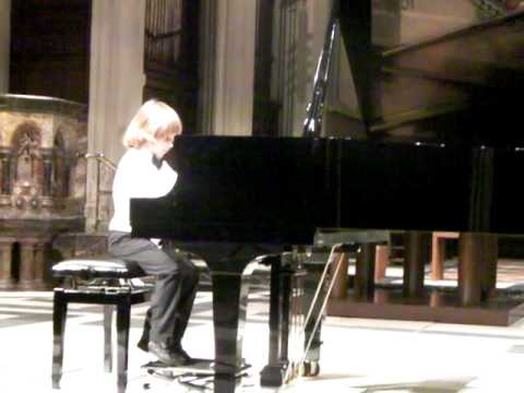 J.S.Bach  ~ Prelude in C moll BWV 999 ~ Аврелий Сергеев