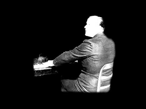 Nacio Herb Brown - Doll Dance (1927)