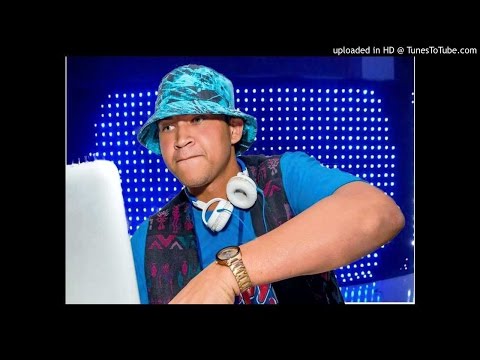 Danca do Gueto(Oficial Remake+Beat Whipers)--The Groove ft. Mestre Dangui (By Dj Dginoe)