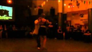 RODRIGO PALACIOS Y AGUSTINA BERENSTEIN EN ESSA MILONGA 1/3