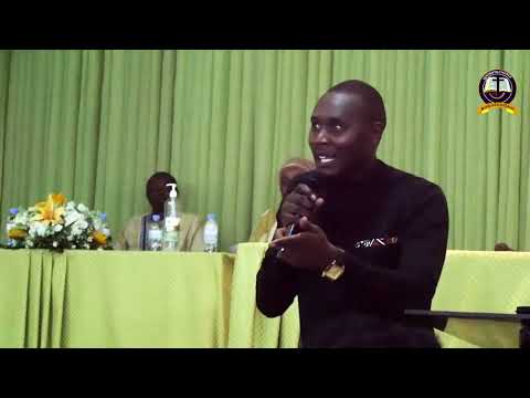 Past. UWACUTWEMBI Christian: AHO WAGOMBAGA GUPFIRA NIHO IMANA IBITSE IGISUBIZO CYAWE/ITEGETSE KUBAHO