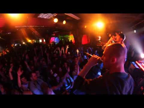 Crossing Over Junkies - Jedna Krew Live 12.12.2013 Alibi