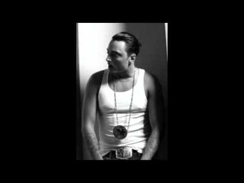 Entics ft Gue pequeno - My girl