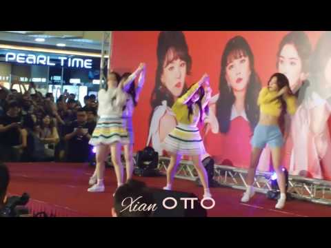 [FANCAM] 170422 Red Velvet (레드벨벳) 'Rookie' Fansign Event in Kuala Lumpur - 'Russian Roulette'