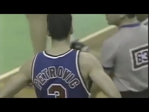 Drazen Petrovic 29 pts vs Celtics (1992)