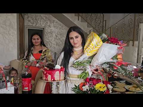 A avut o reacție de milioane, Surpriză la majorat