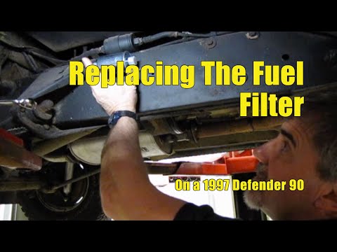 Replacing the Fuel Filter on a Defender 90 1997