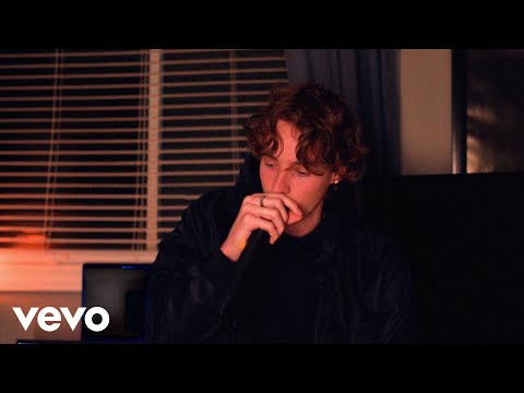 Focus — Official Live Performance