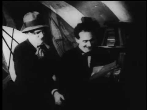 Dr. Caligari - É O Terror Dr. Caligari - É O Terror