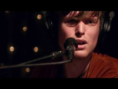 James Blake - Retrograde (Live on KEXP)