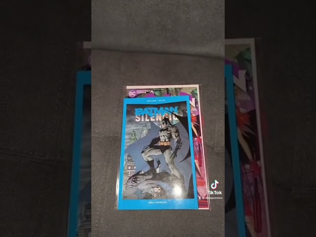 Vídeo relacionado con DC Comics réplique boutons de manchette edición limitada 18 cm
