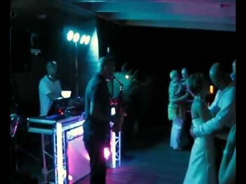 DJ met SAX - SaXuall-DJ - Bruiloft.wmv