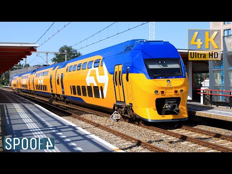 Vertrek VIRMm 9528 van Station Almere Buiten